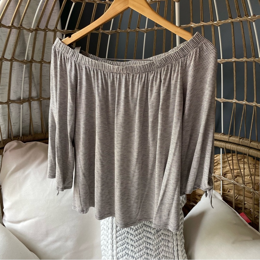 Soprano Flowy Off Shoulder Top